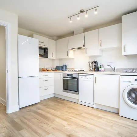 Saltbox Stays - Modern 3 Bed With Off-Street Parking For 2 Cars, Fast Wifi, Sleeps 6 Ashby-de-la-Zouch Extérieur photo