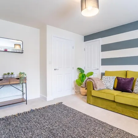 Saltbox Stays - Modern 3 Bed With Off-Street Parking For 2 Cars, Fast Wifi, Sleeps 6 Ashby-de-la-Zouch Extérieur photo
